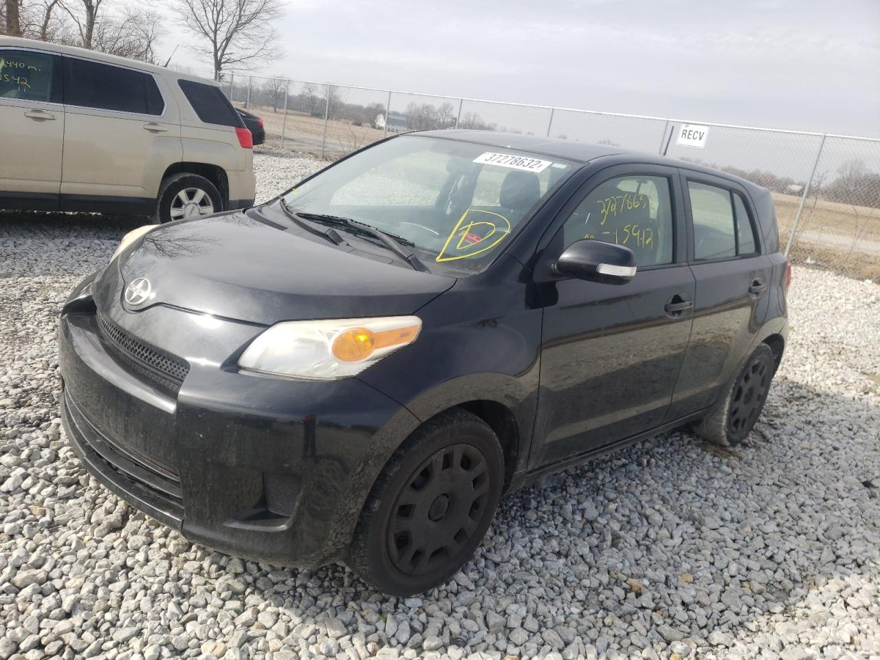 Photo 2 from auction – 2010 TOYOTA SCION XD with VIN JTKKU4B44A1002584