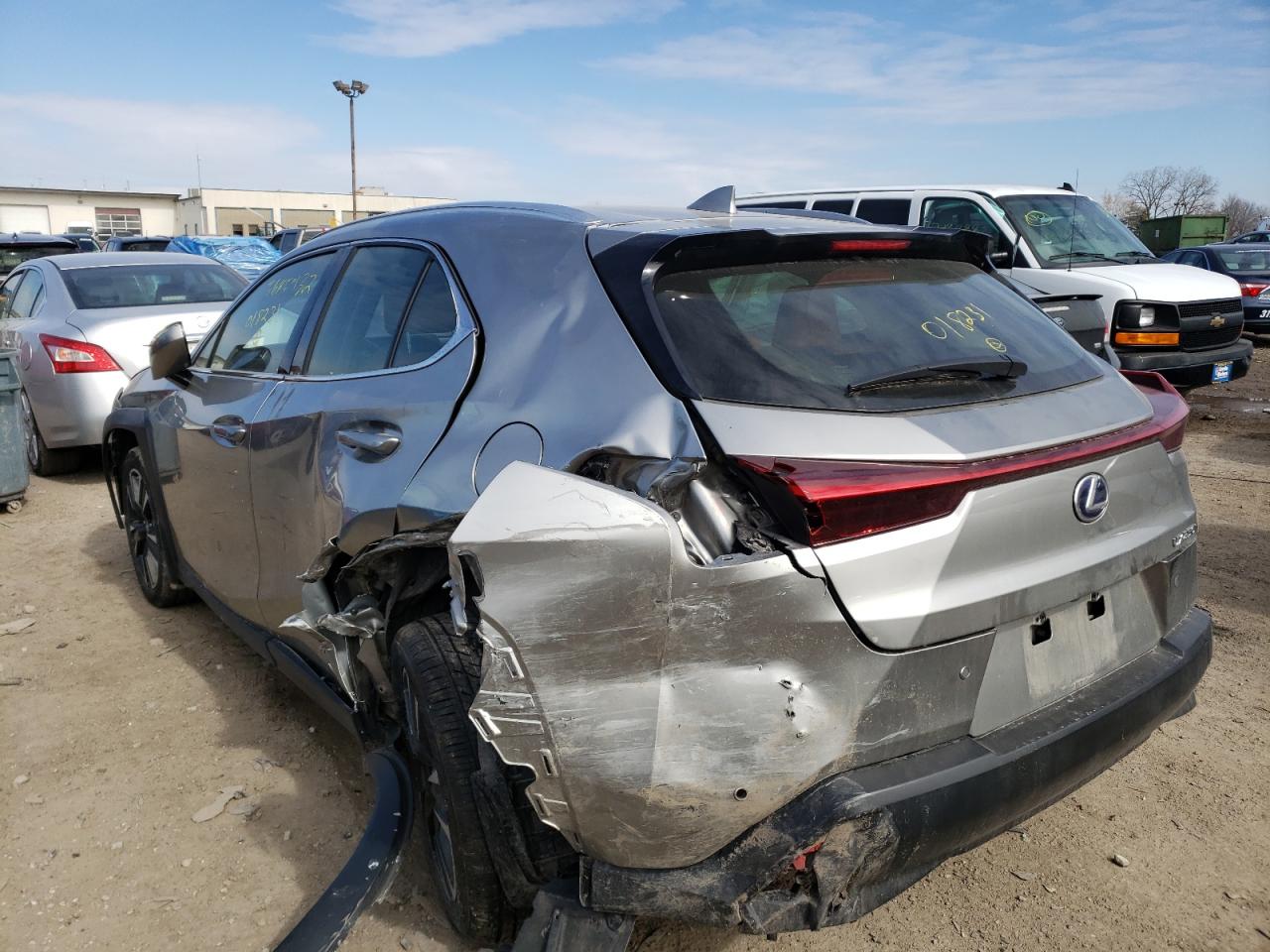 Photo 3 from auction – 2019 LEXUS UX 250H with VIN JTHU9JBH0K2018231