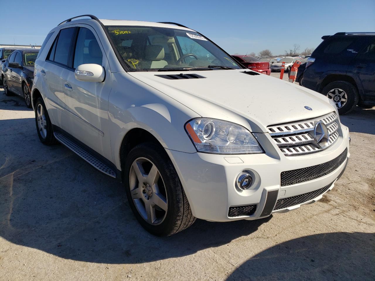 MERCEDES-BENZ ML 550 2008 with VIN 4JGBB72E08A304242 - Photo from auction