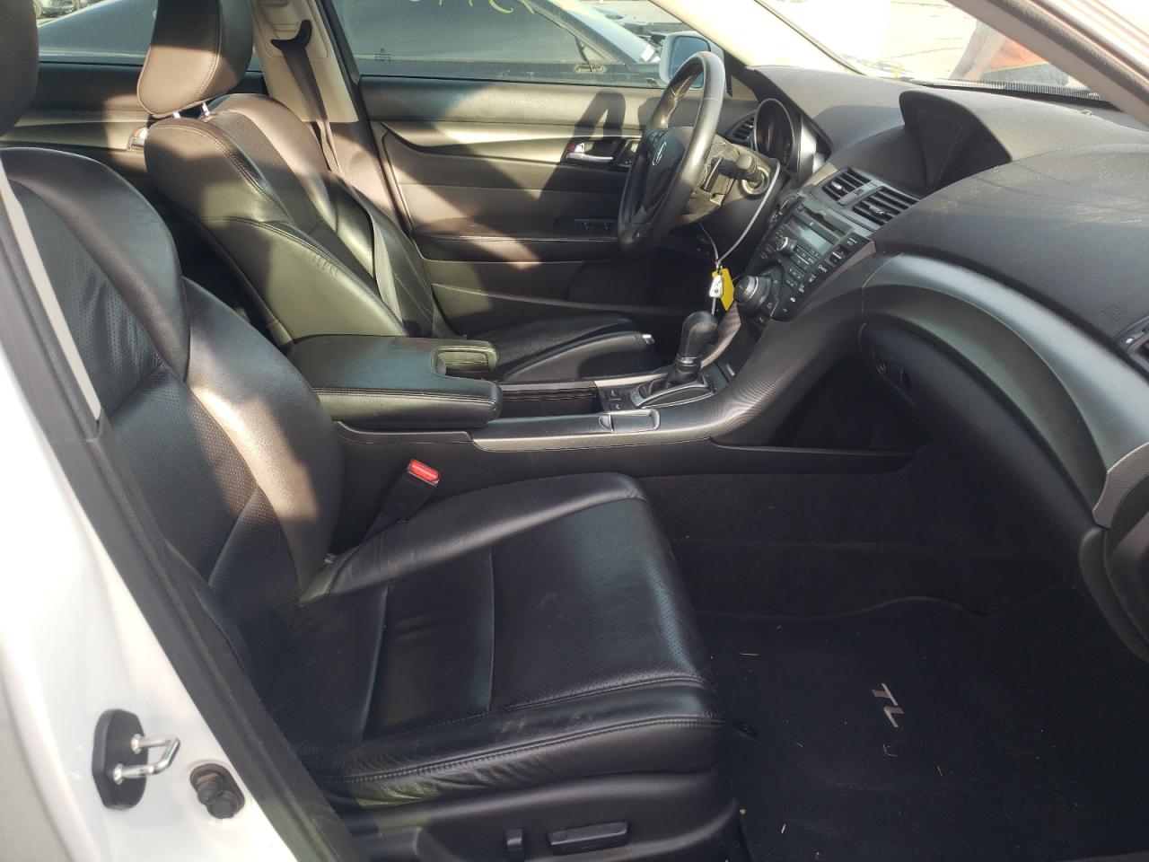 Фото 5 с аукциона – 2014 ACURA TL TECH с VIN 19UUA8F56EA008476