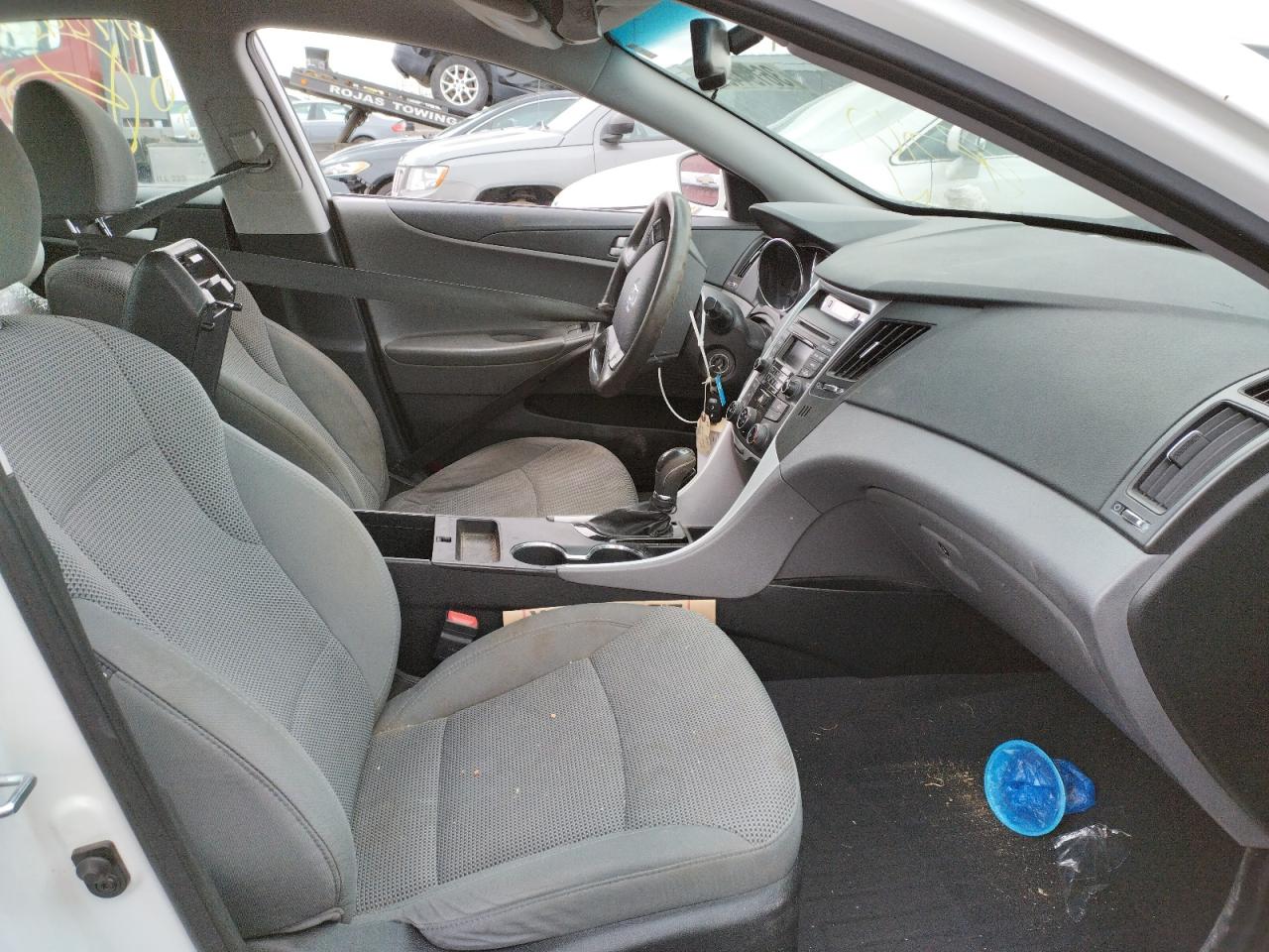 Photo 5 from auction – 2014 HYUNDAI SONATA GLS with VIN 5NPEB4AC8EH843583