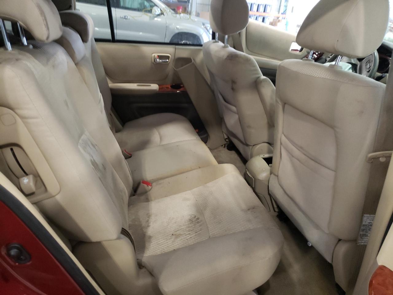Photo 6 from auction – 2005 TOYOTA HIGHLANDER with VIN JTEDP21A550053490