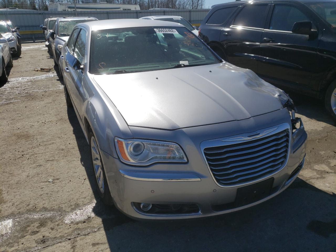 CHRYSLER 300C 2013 with VIN 2C3CCAET5DH667794 - Photo from auction
