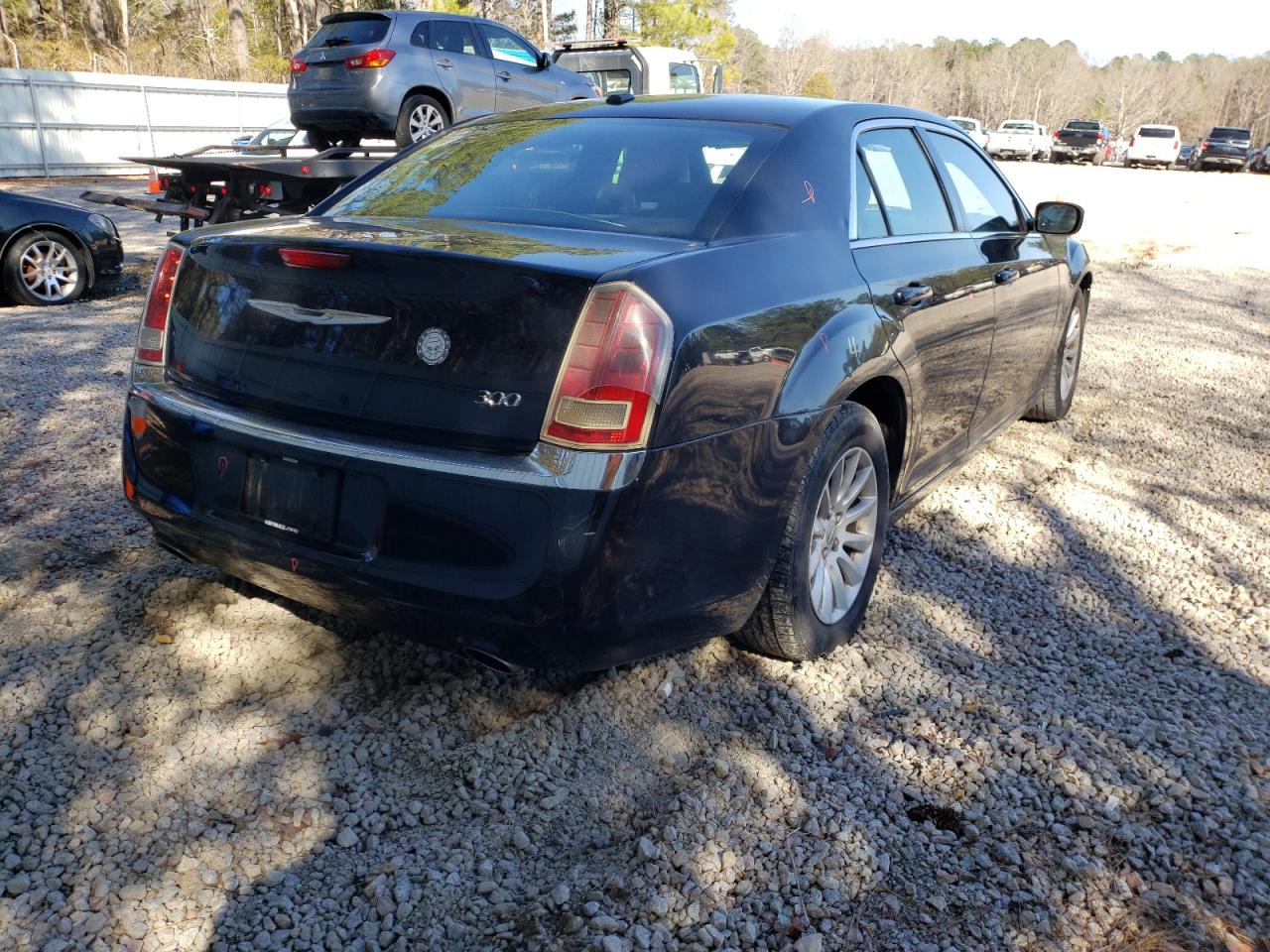 Photo 4 from auction – 2013 CHRYSLER 300 with VIN 2C3CCAAG4DH588917