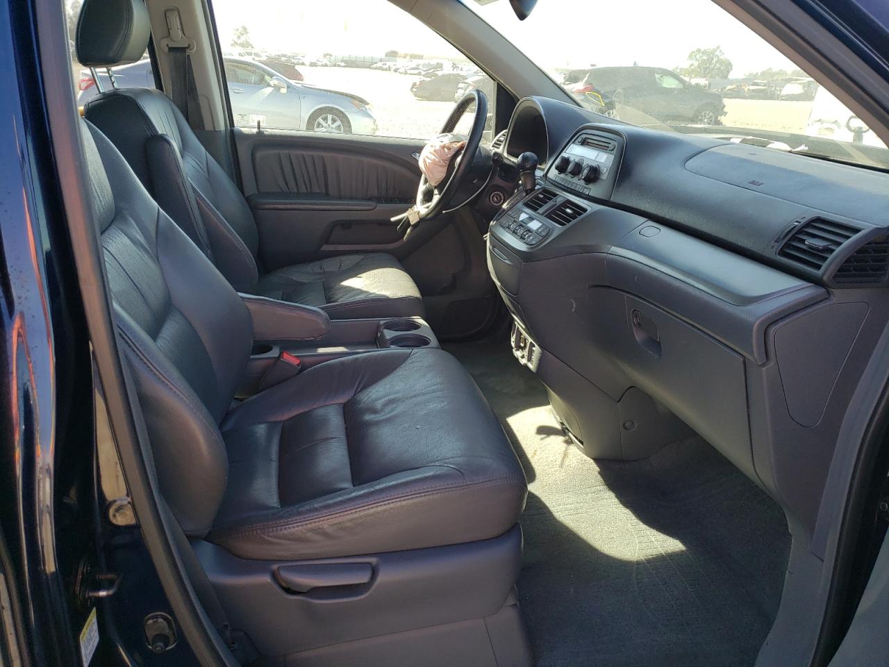 Photo 5 from auction – 2006 HONDA ODYSSEY EX with VIN 5FNRL38686B045254