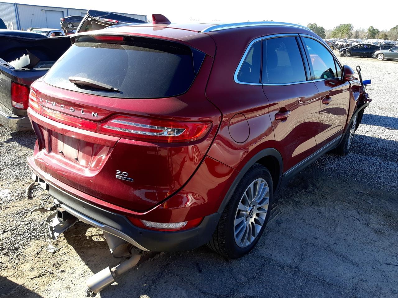Photo 4 from auction – 2015 LINCOLN MKC with VIN 5LMCJ1A97FUJ03195