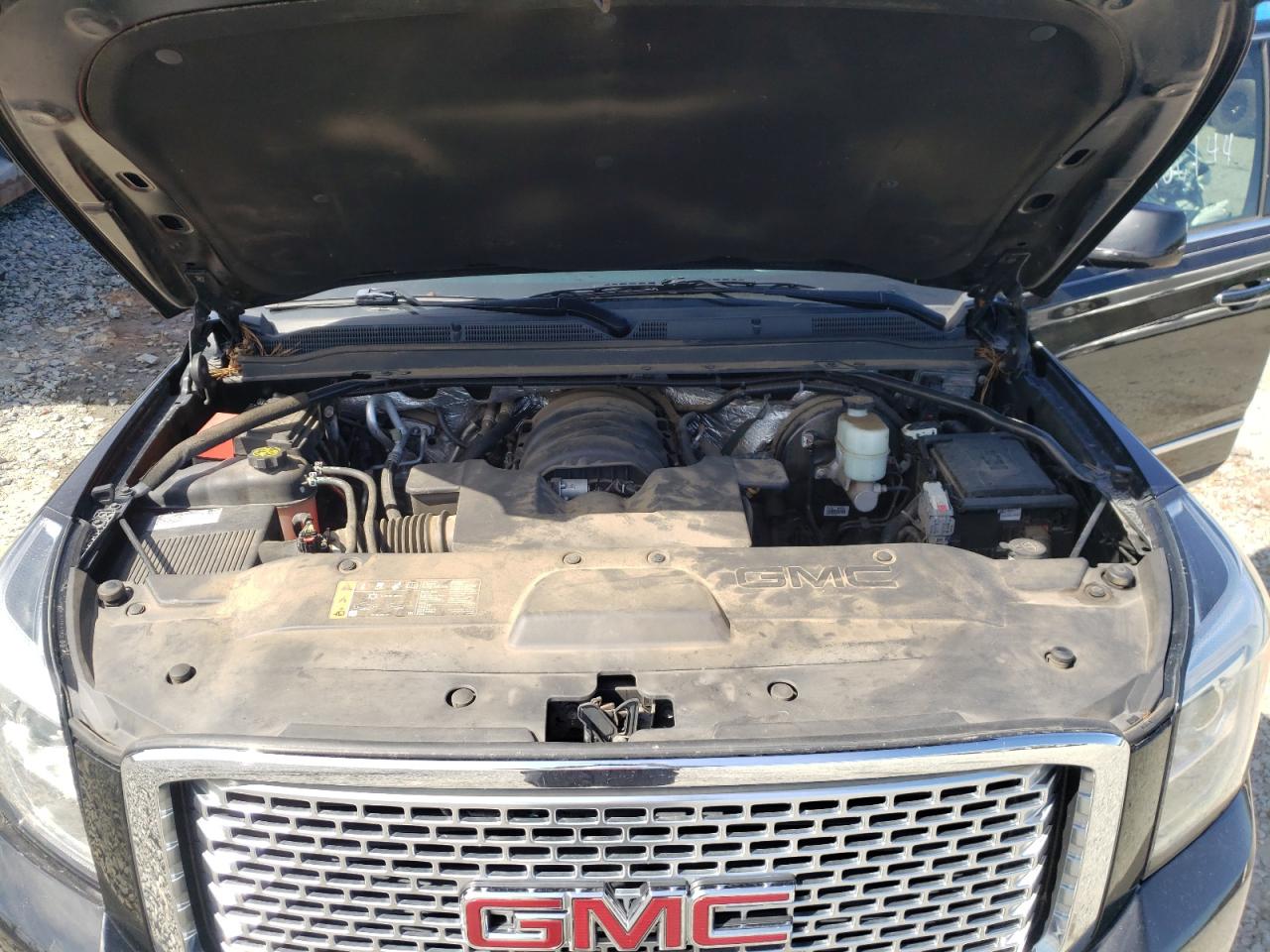 Photo 7 from auction – 2017 GMC YUKON DENA with VIN 1GKS1CKJ0HR347997
