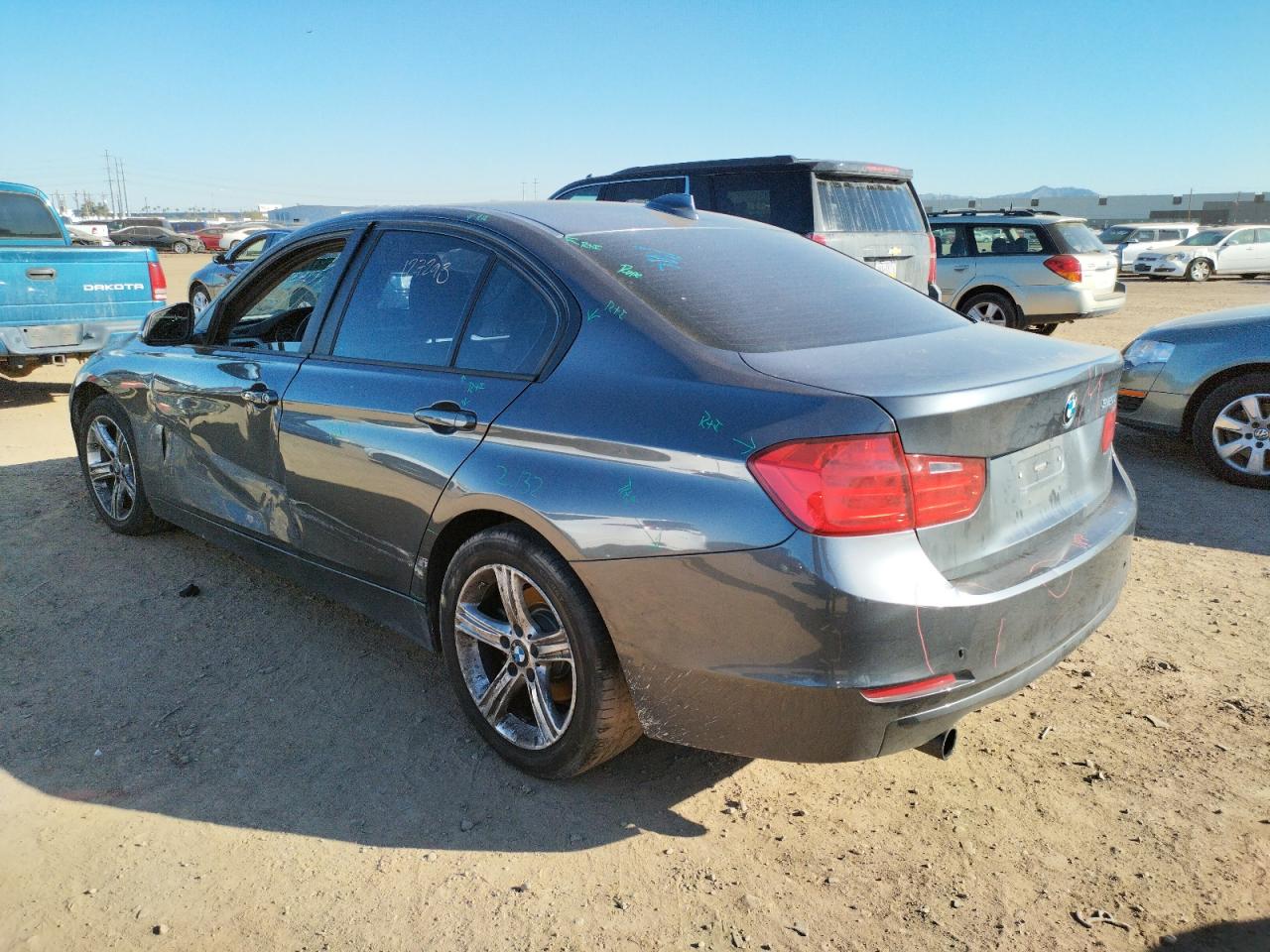 Foto 3 de la subasta – 2015 BMW 320 I con VIN WBA3B1C58FK139503