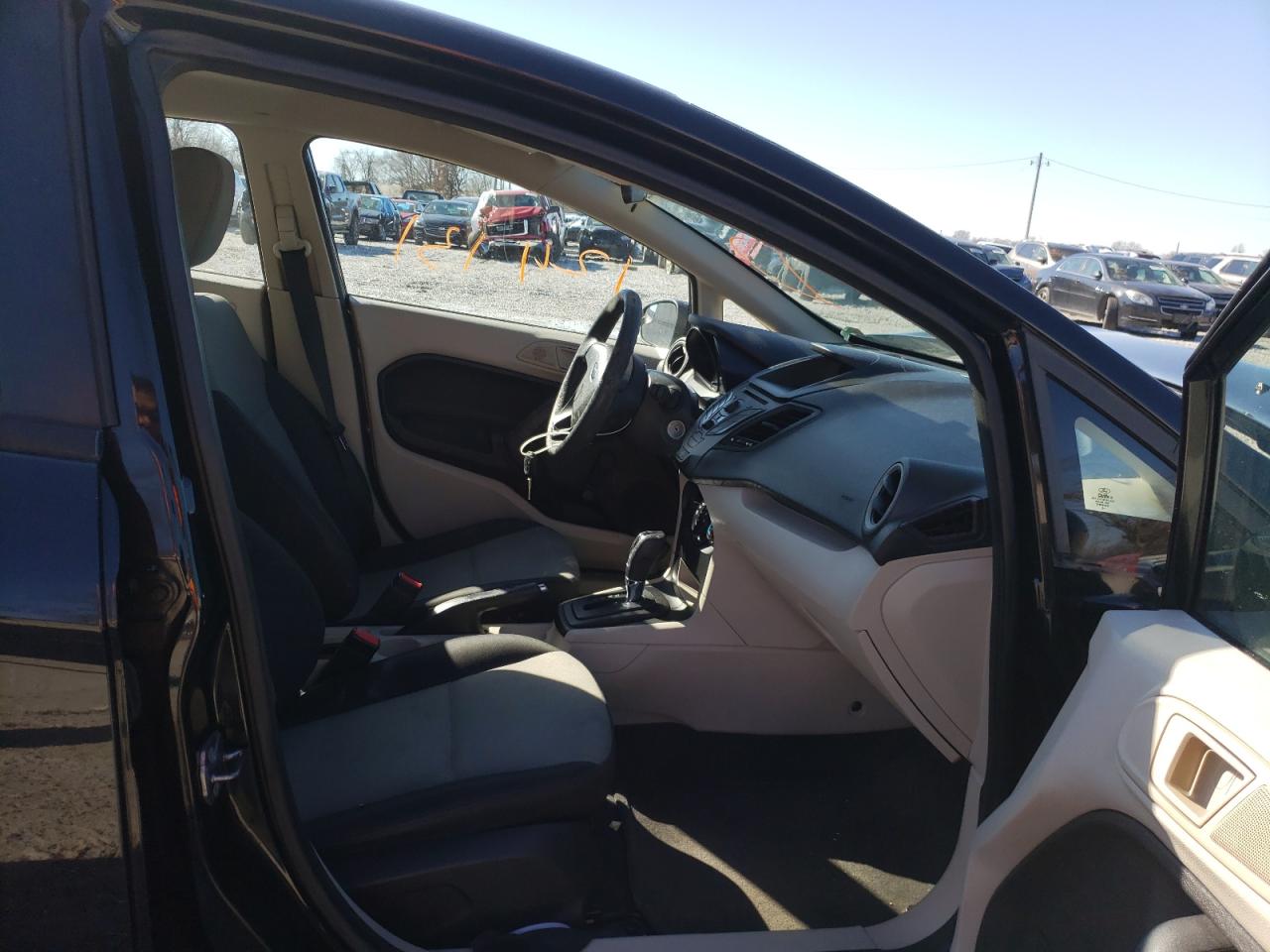 Photo 5 from auction – 2012 FORD FIESTA S with VIN 3FADP4AJ9CM215931
