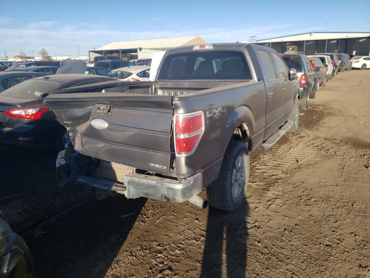 Photo 4 from auction – 2011 FORD F150 SUPER with VIN 1FTFW1EFXBFC73118