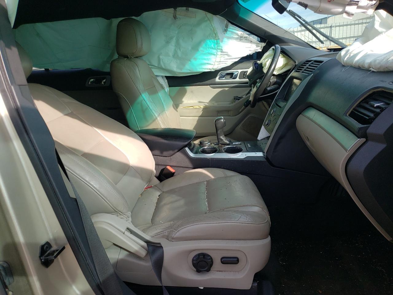 Photo 5 from auction – 2011 FORD EXPLORER X with VIN 1FMHK8D87BGA40710