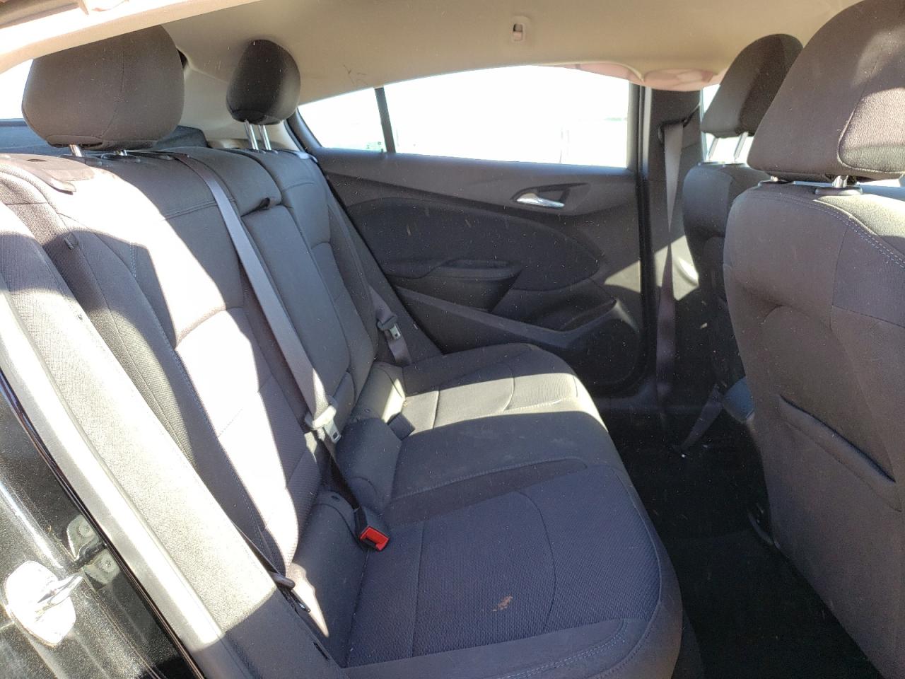 Photo 6 from auction – 2017 CHEVROLET CRUZE LT with VIN 3G1BE6SM3HS545345