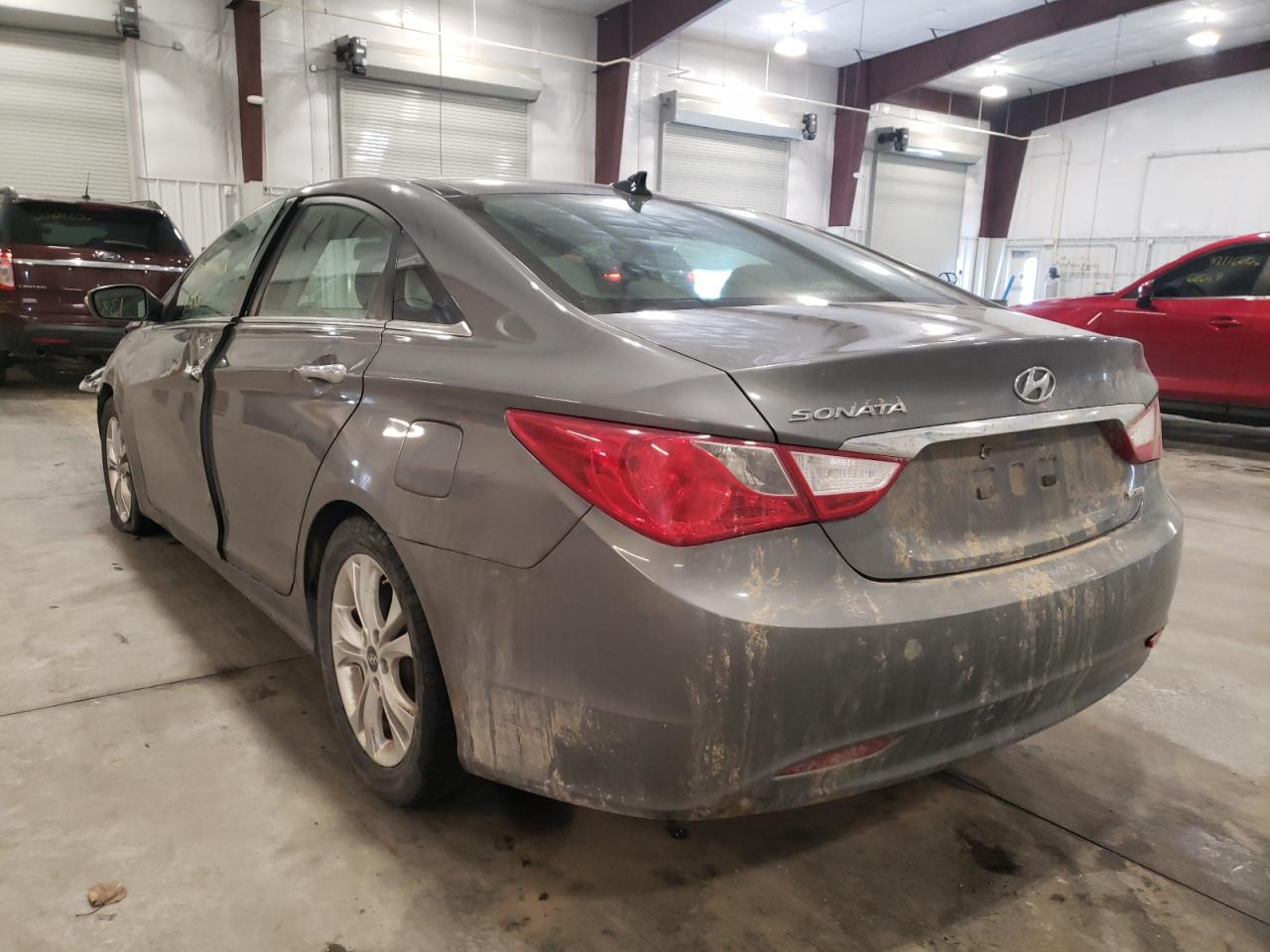 Foto 3 de la subasta – 2012 HYUNDAI SONATA SE con VIN 5NPEC4ACXCH433071