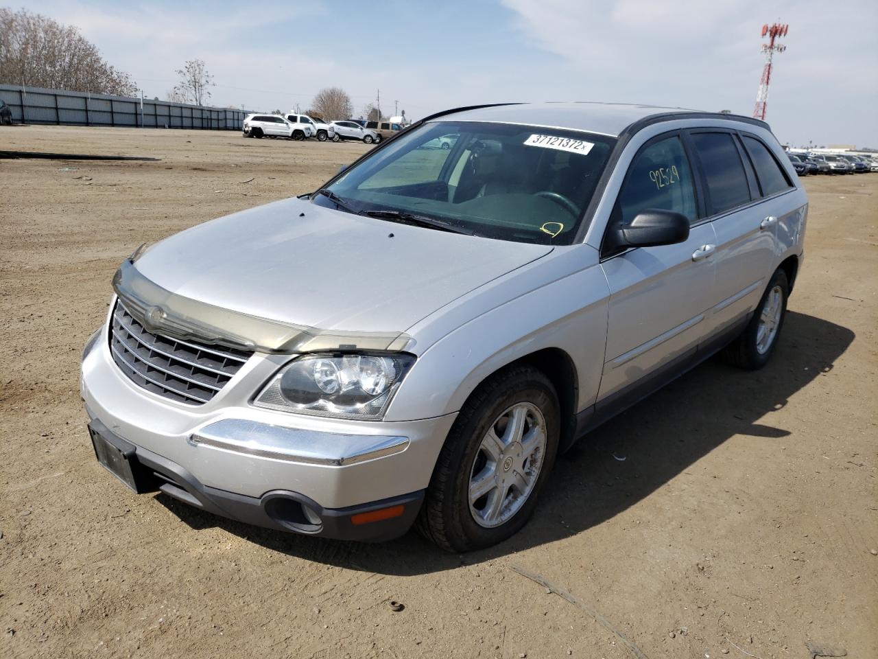 Photo 2 from auction – 2005 CHRYSLER PACIFICA T with VIN 2C8GF68445R364148