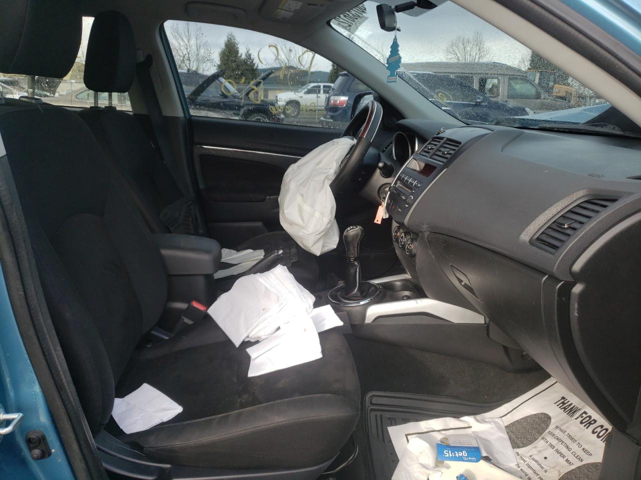 Photo 5 from auction – 2013 MITSUBISHI OUTLANDER with VIN 4A4AP3AU9DE003404