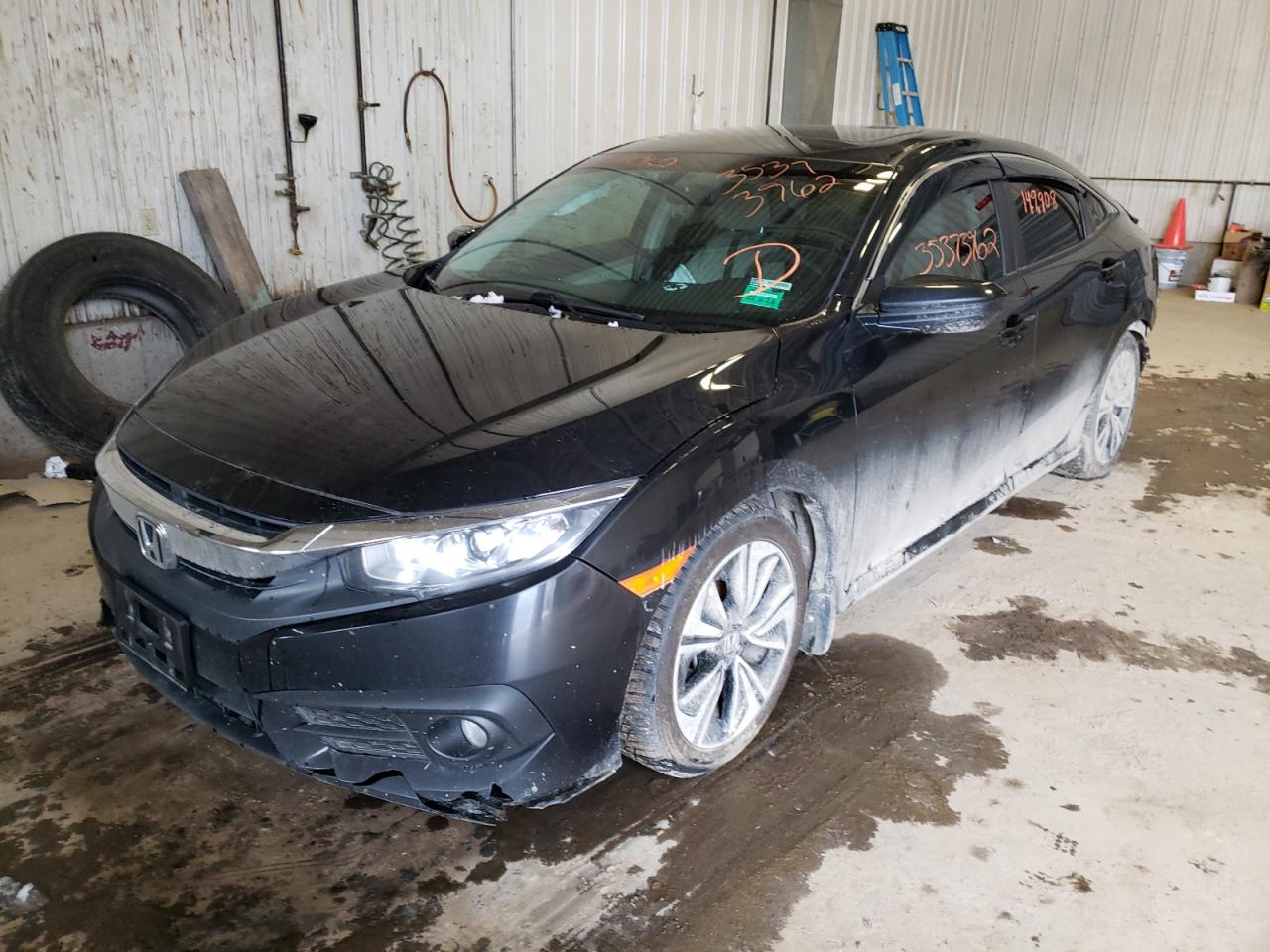 Photo 2 from auction – 2017 HONDA CIVIC EX with VIN 19XFC1F35HE206331
