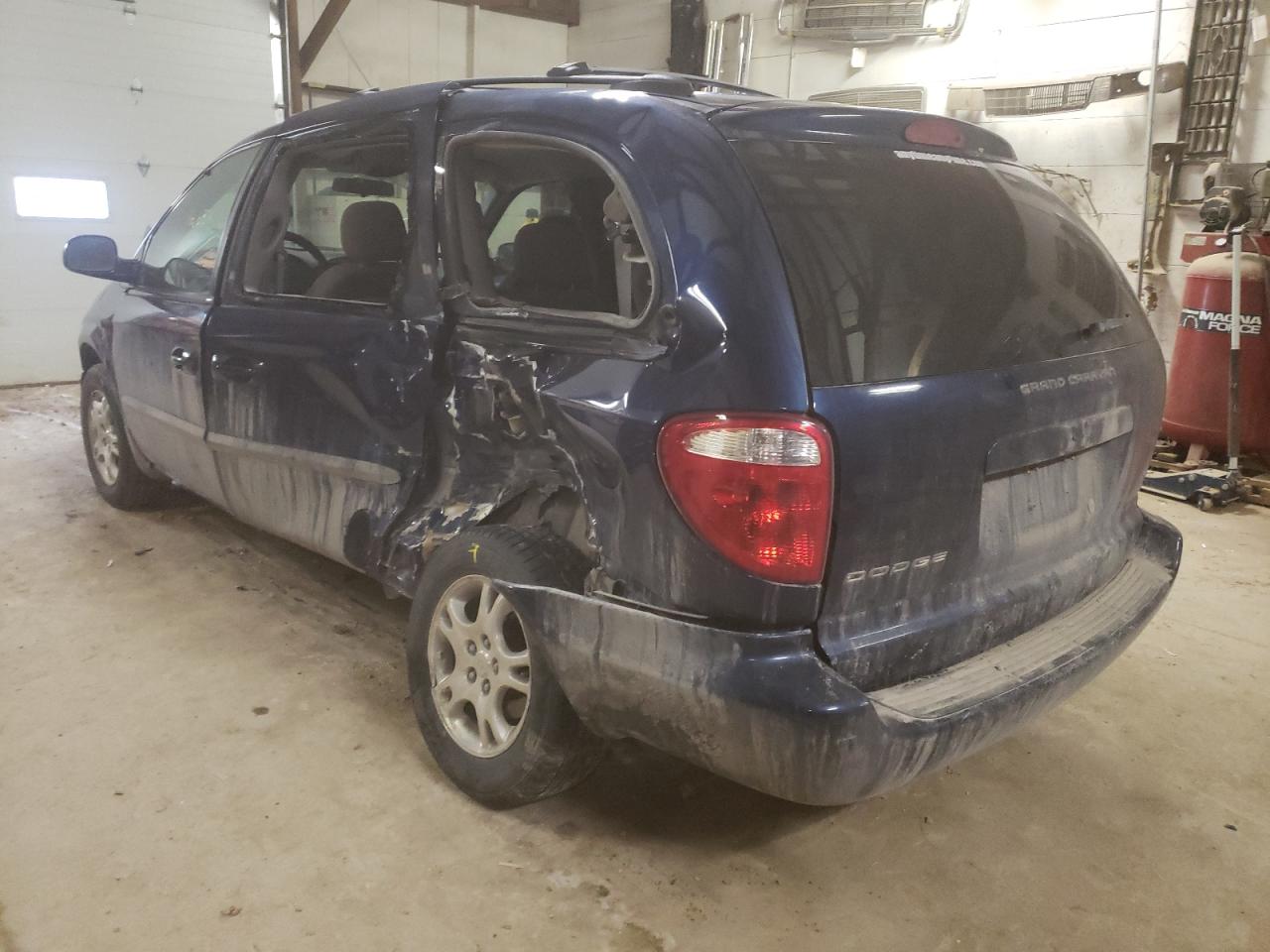 Photo 3 from auction – 2003 DODGE GRAND CARA with VIN 2D8GP74L23R110910