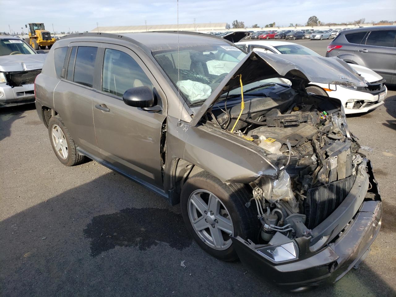 JEEP COMPASS 2007 with VIN 1J8FF47W07D179954 - Photo from auction