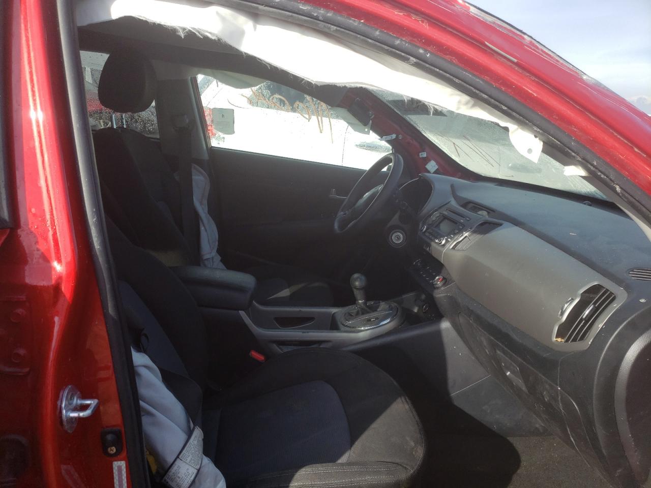 Photo 5 from auction – 2014 KIA SPORTAGE L with VIN KNDPBCAC7E7627442