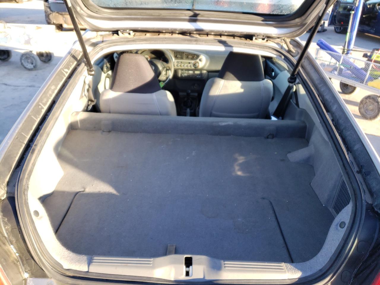 Photo 6 from auction – 2000 HONDA INSIGHT with VIN JHMZE1359YT001212