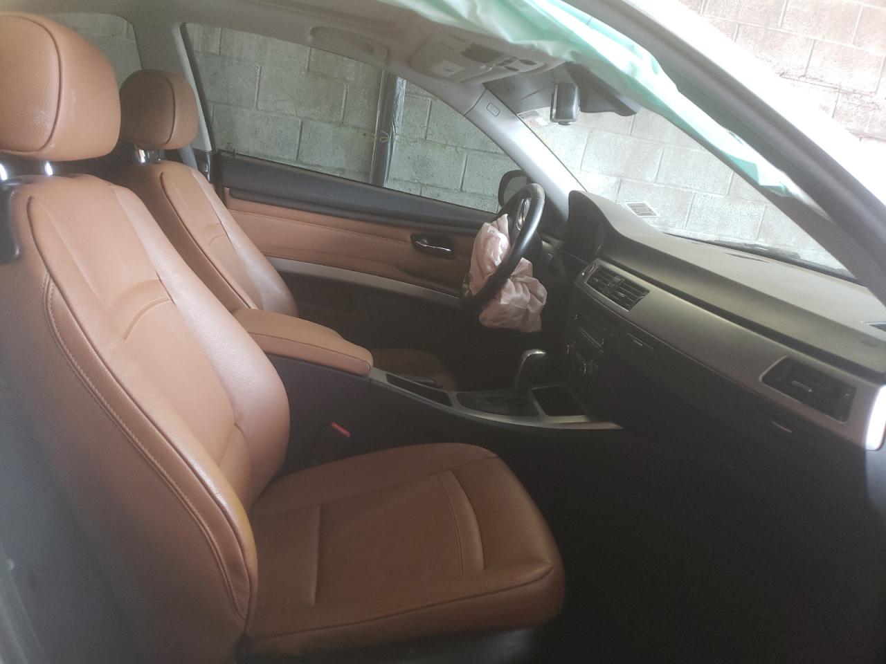 Photo 5 from auction – 2011 BMW 328 I with VIN WBAKF3C5XBE793374