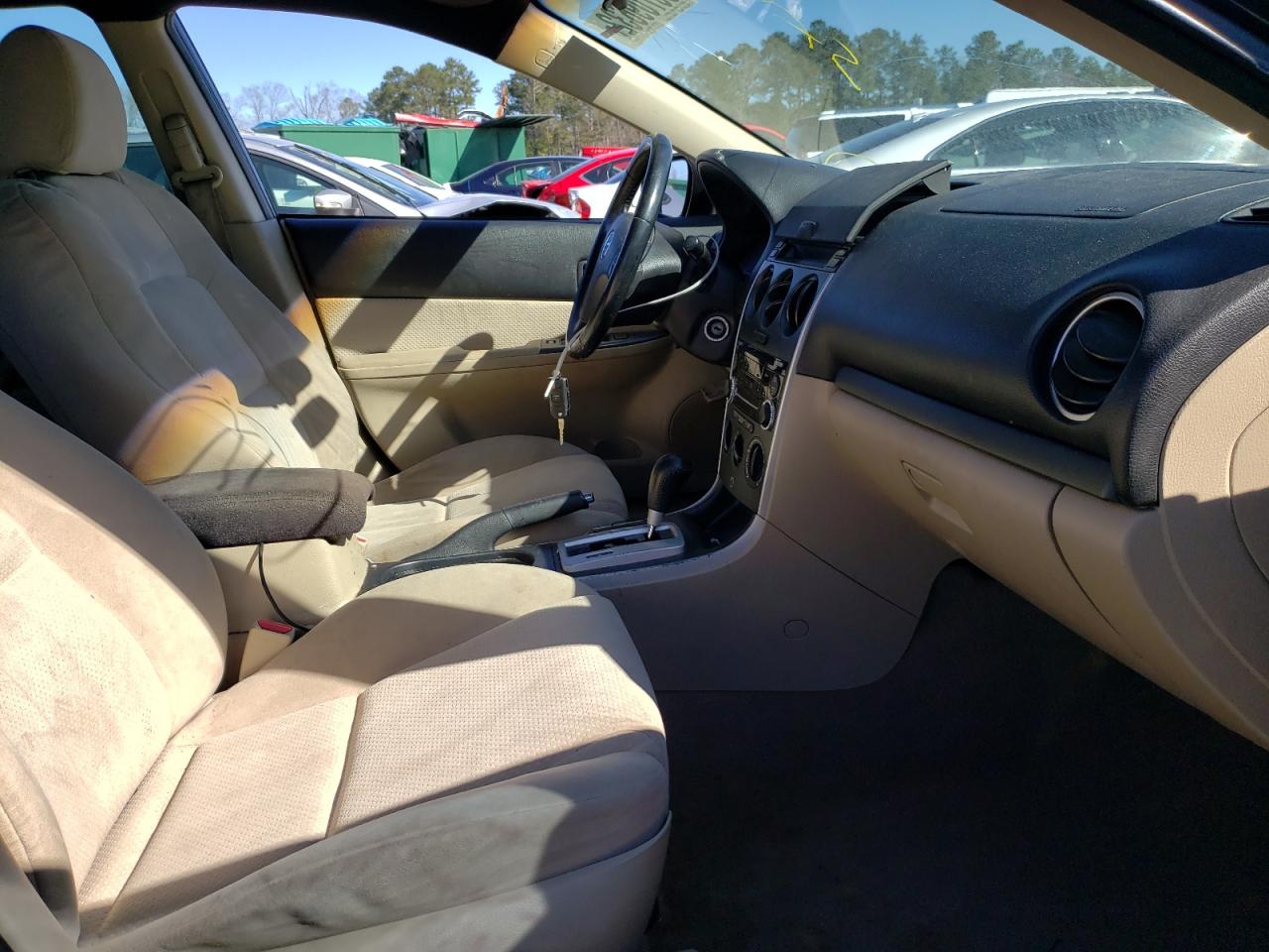 Photo 5 from auction – 2007 MAZDA 6 I with VIN 1YVHP80C675M33112