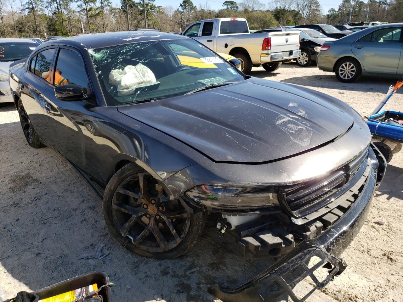 Photo 1 from auction – 2019 DODGE CHARGER SX with VIN 2C3CDXBG8KH670418