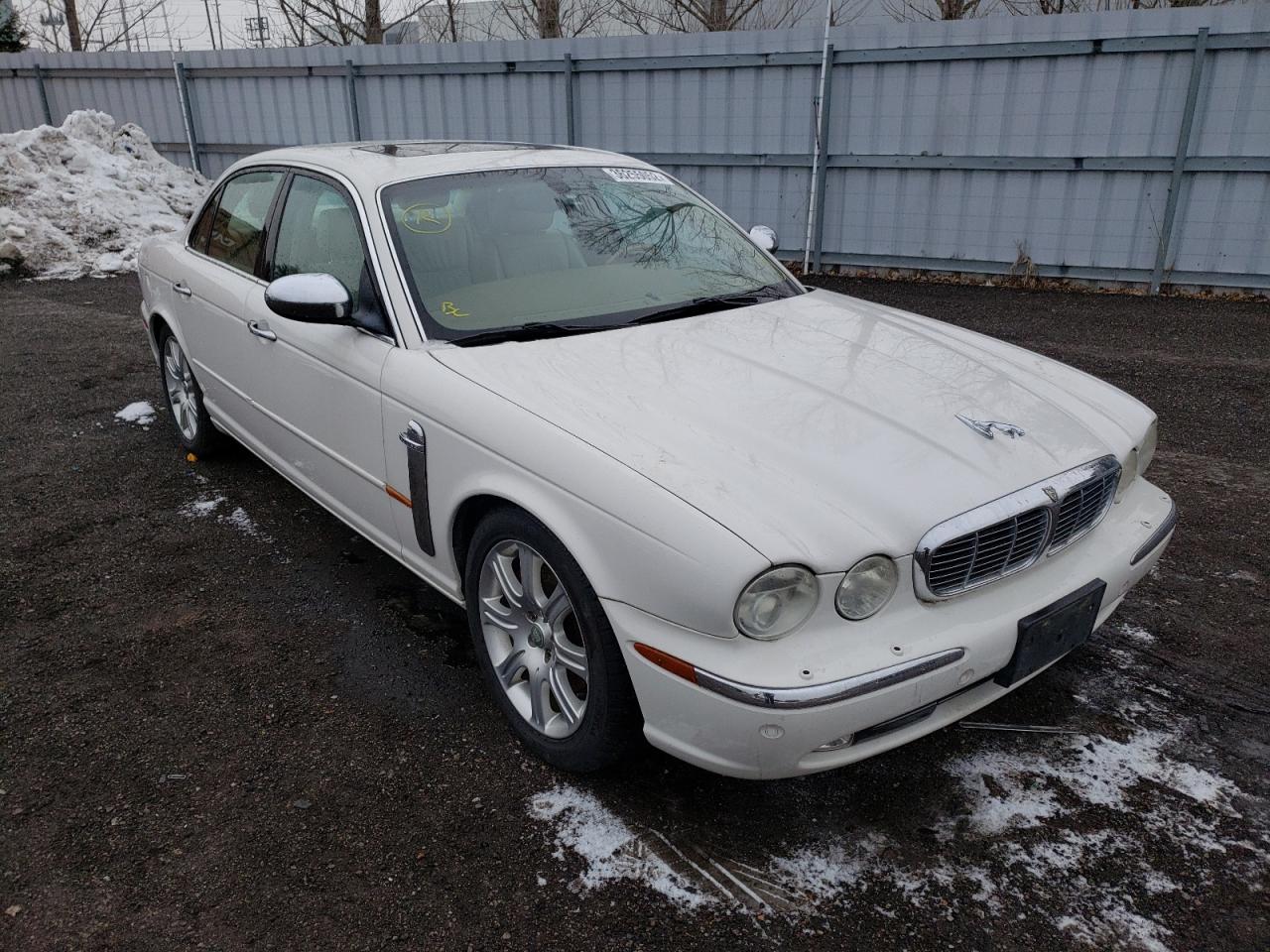 JAGUAR VANDENPLAS 2004 with VIN SAJXA74C04SG19673 - Photo from auction