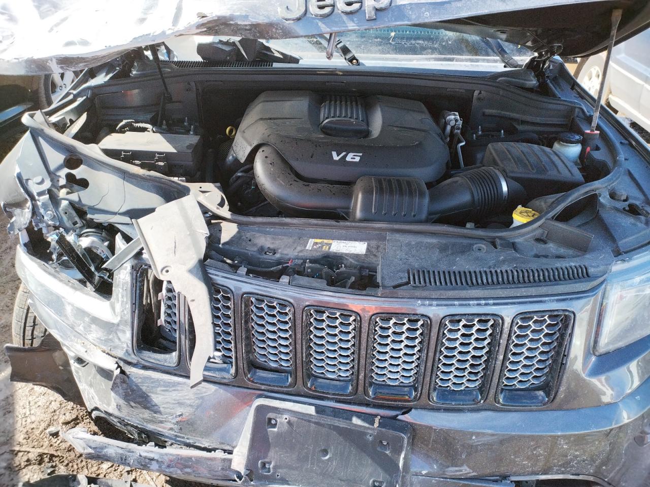 Photo 7 from auction – 2015 JEEP GRAND CHER with VIN 1C4RJFAG8FC954473
