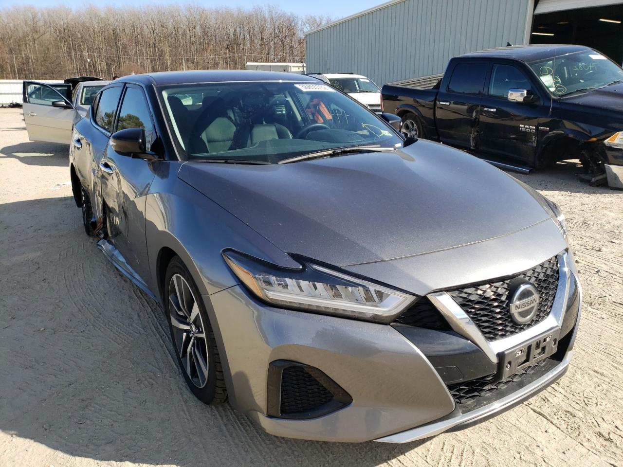 NISSAN MAXIMA S 2019 with VIN 1N4AA6AV9KC376492 - Photo from auction