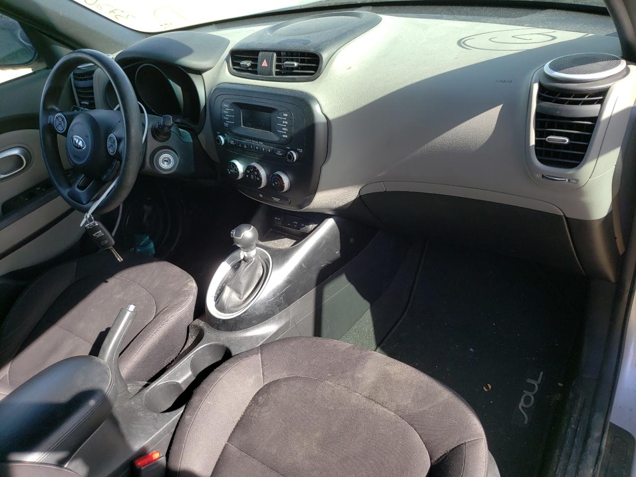 Photo 9 from auction – 2015 KIA SOUL with VIN KNDJN2A20F7801061