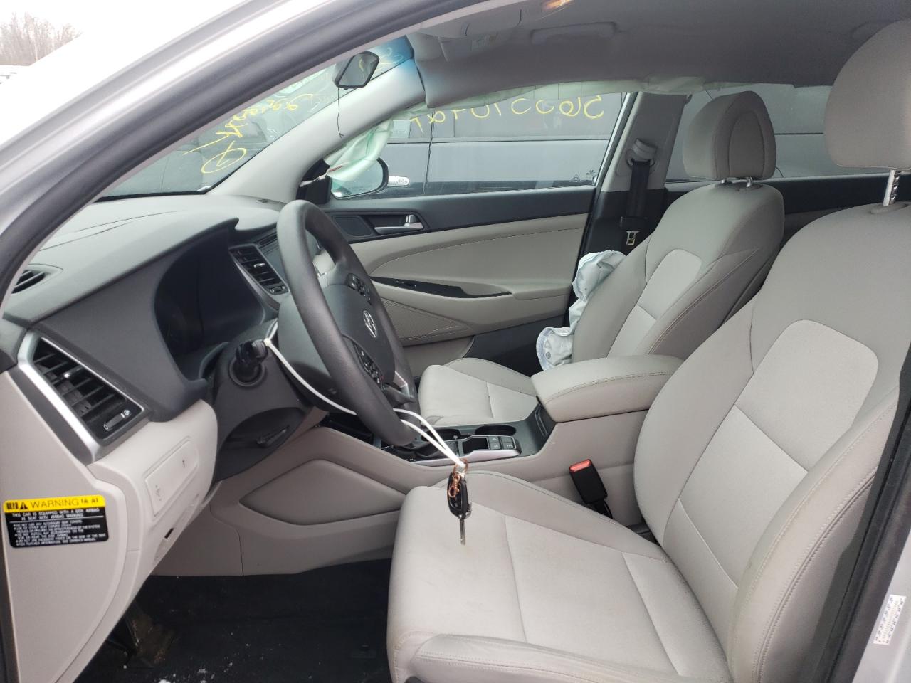 Photo 5 from auction – 2017 HYUNDAI TUCSON LIM with VIN KM8J3CA44HU375484