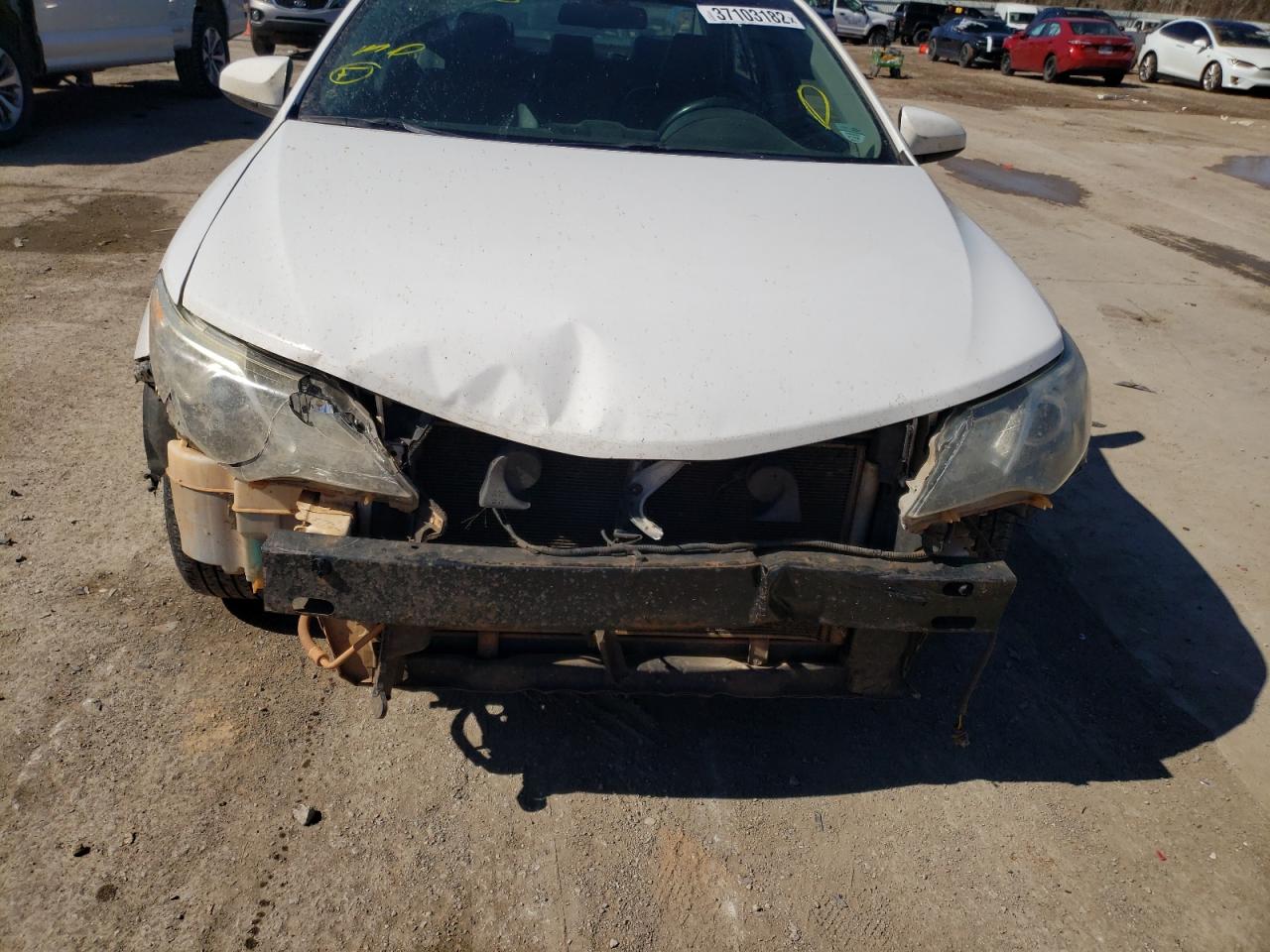 Photo 9 from auction – 2014 TOYOTA CAMRY L with VIN 4T1BF1FK4EU310170