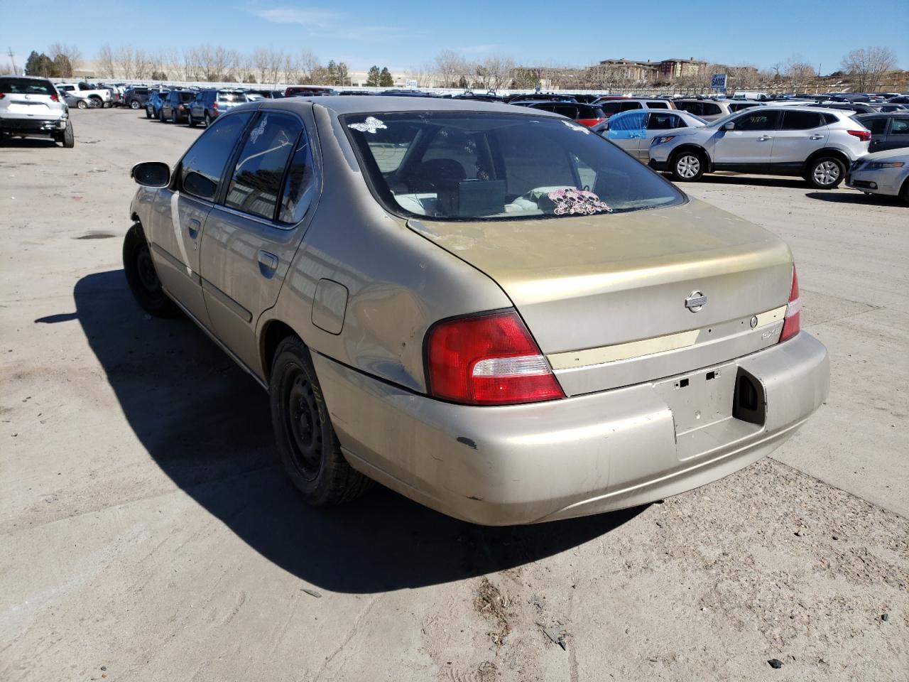 Photo 3 from auction – 2001 NISSAN ALTIMA XE with VIN 1N4DL01D71C204469