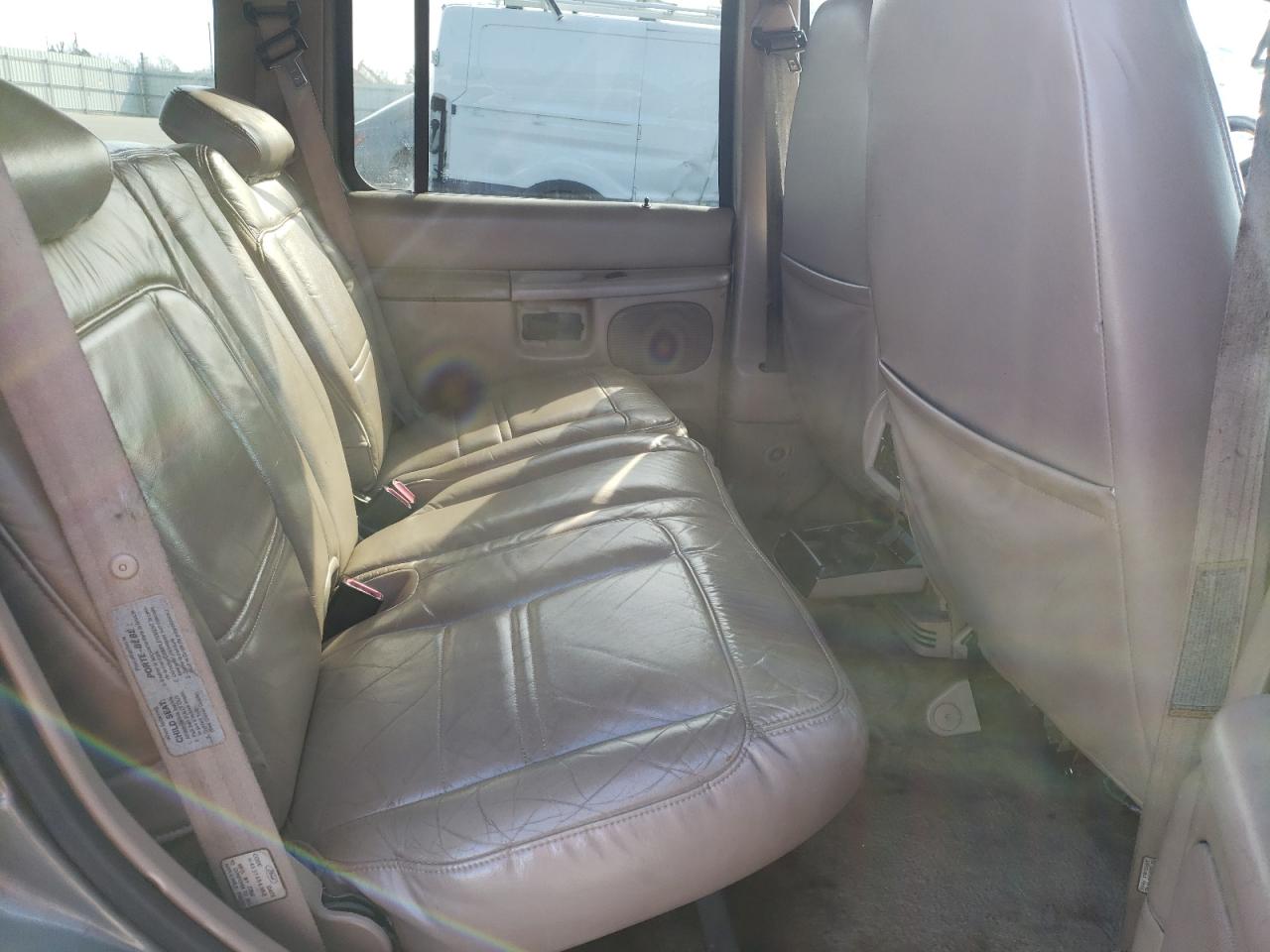 Photo 6 from auction – 1999 FORD EXPLORER with VIN 1FMZU32P5XUB12864