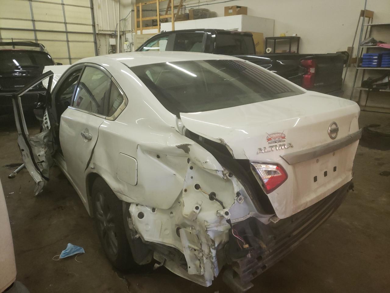 Photo 3 from auction – 2016 NISSAN ALTIMA 2.5 with VIN 1N4AL3AP3GN371522