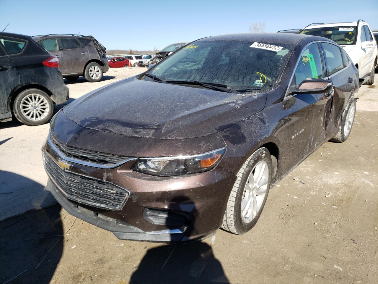 Photo 2 from auction – 2016 CHEVROLET MALIBU LT with VIN 1G1ZE5ST4GF267655