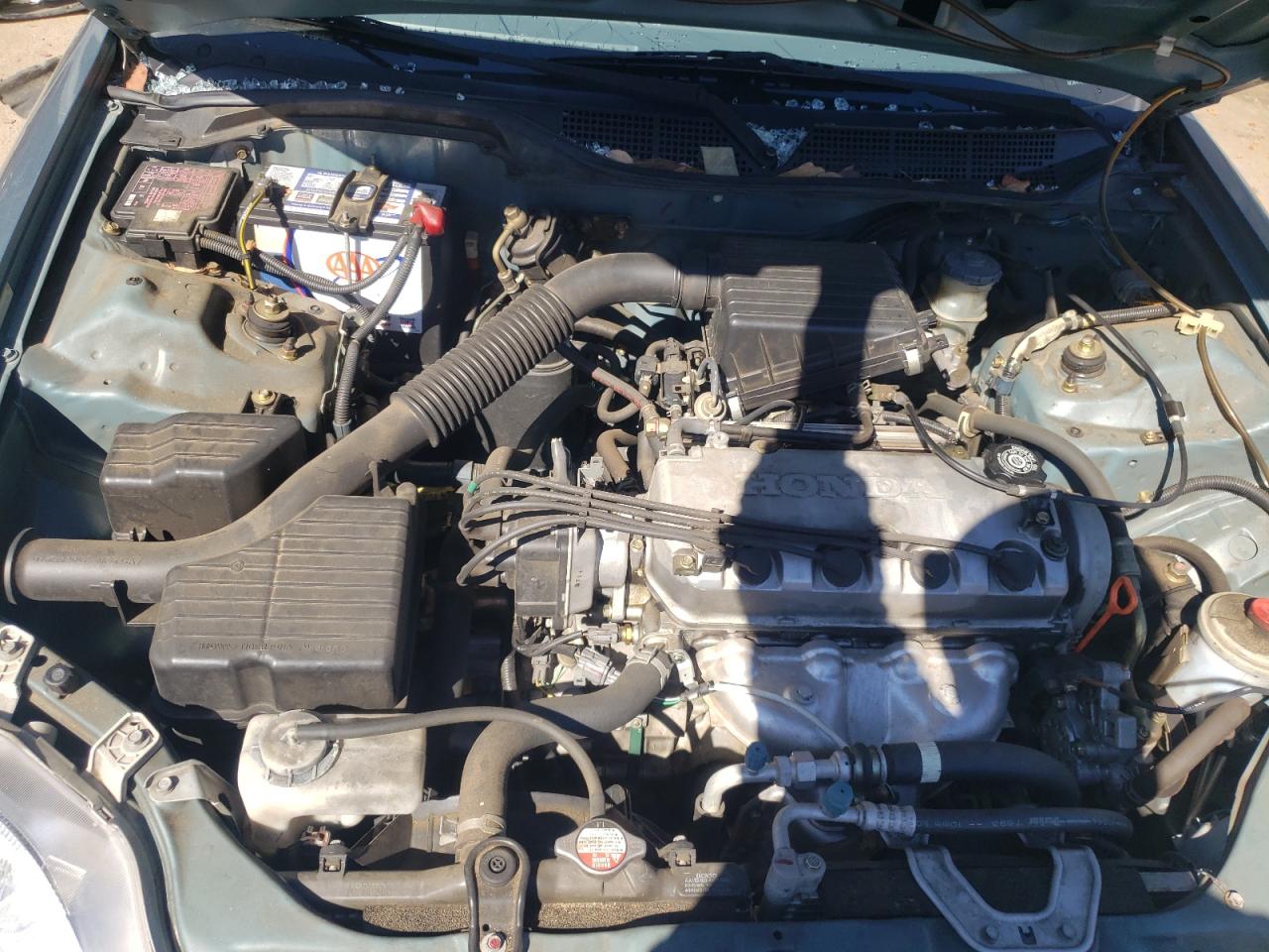 Photo 7 from auction – 2000 HONDA CIVIC BASE with VIN 2HGEJ6618YH517528