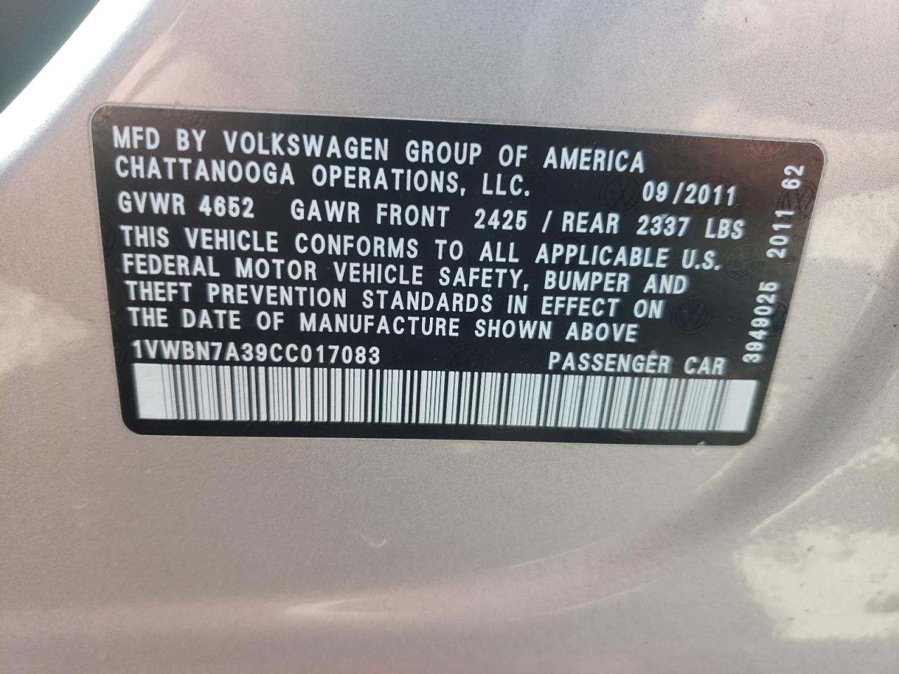 Photo 10 from auction – 2012 VOLKSWAGEN PASSAT SE with VIN 1VWBN7A39CC017083