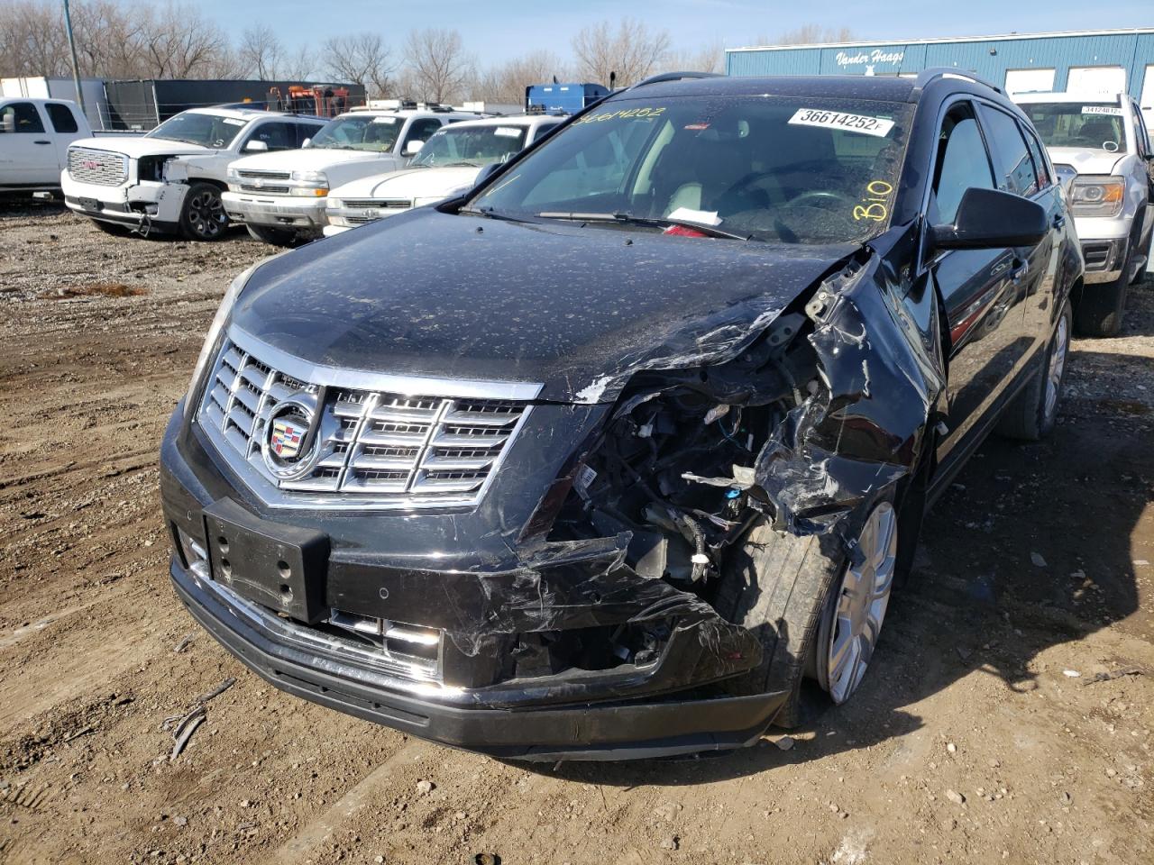 Photo 2 from auction – 2013 CADILLAC SRX LUXURY with VIN 3GYFNCE36DS611174