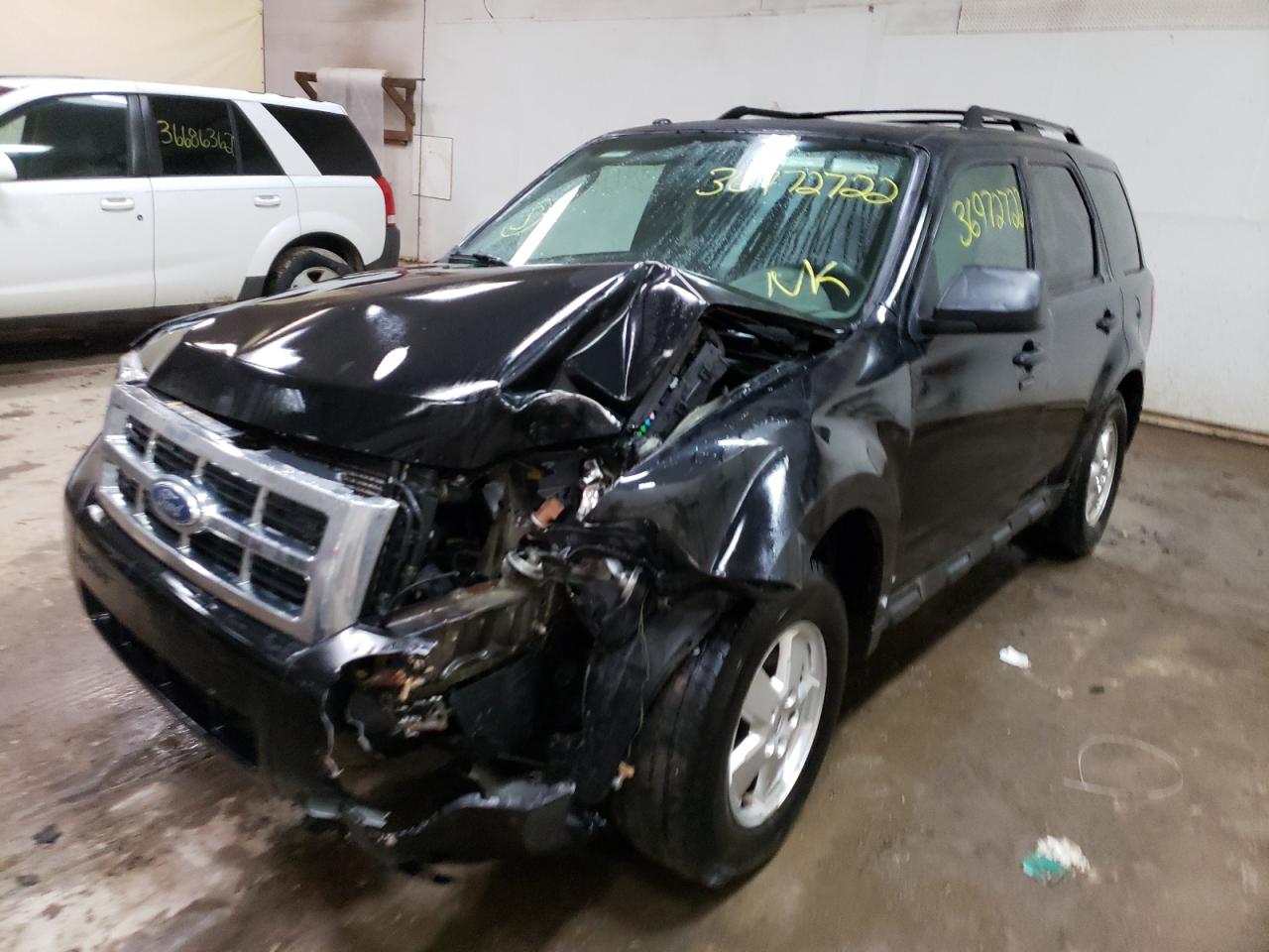 Photo 2 from auction – 2012 FORD ESCAPE XLT with VIN 1FMCU0D78CKA06111