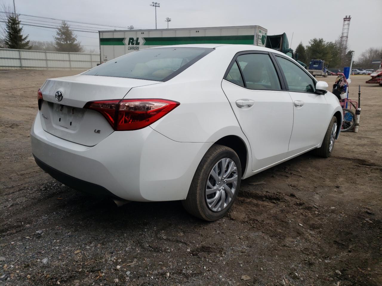Photo 4 from auction – 2019 TOYOTA COROLLA L with VIN 2T1BURHE1KC177571