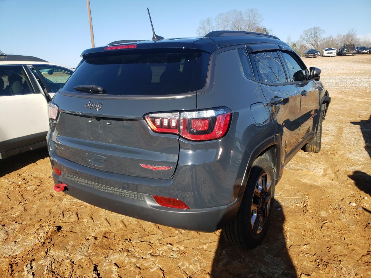 Photo 4 from auction – 2017 JEEP COMPASS TR with VIN 3C4NJDDB4HT631032
