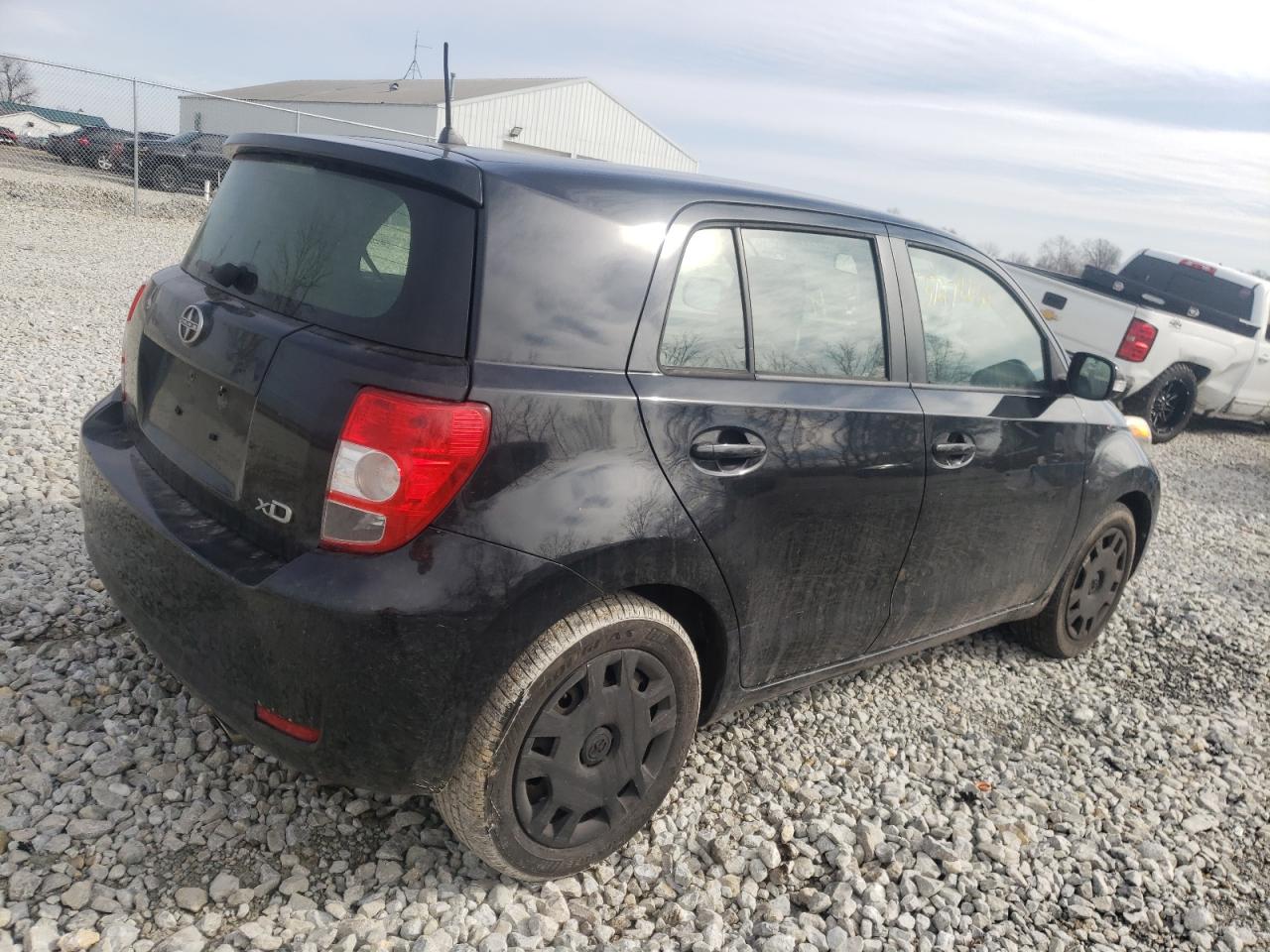 Photo 4 from auction – 2010 TOYOTA SCION XD with VIN JTKKU4B44A1002584