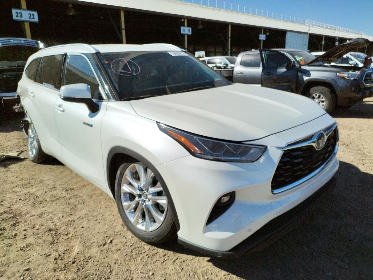 Photo 1 from auction – 2021 TOYOTA HIGHLANDER with VIN 5TDYARAH4MS505549
