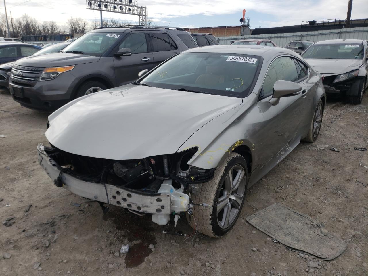 Photo 2 from auction – 2015 LEXUS RC 350 with VIN JTHSE5BC6F5004529