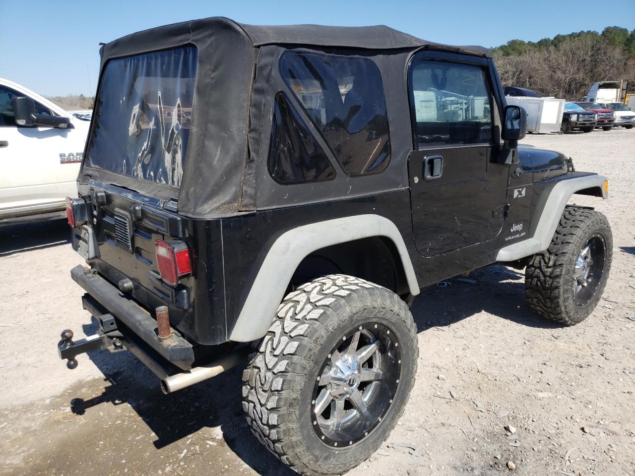 Photo 4 from auction – 2004 JEEP WRANGLER X with VIN 1J4FA39S34P791273