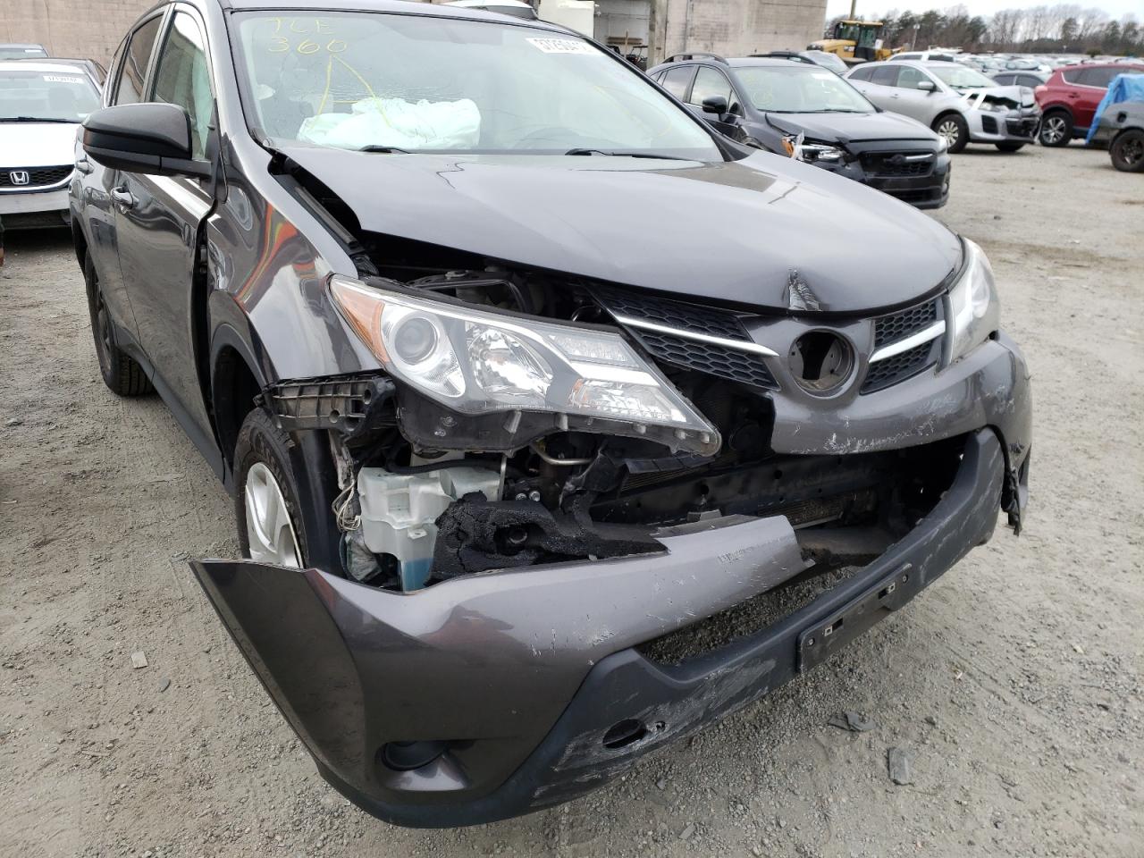 Photo 9 from auction – 2015 TOYOTA RAV4 LE with VIN 2T3ZFREV6FW171595