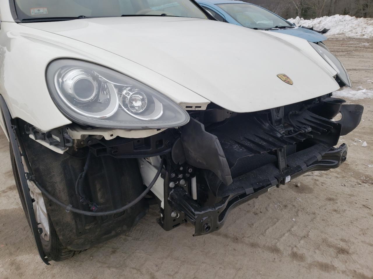 Photo 9 from auction – 2011 PORSCHE CAYENNE with VIN WP1AA2A2XBLA10127