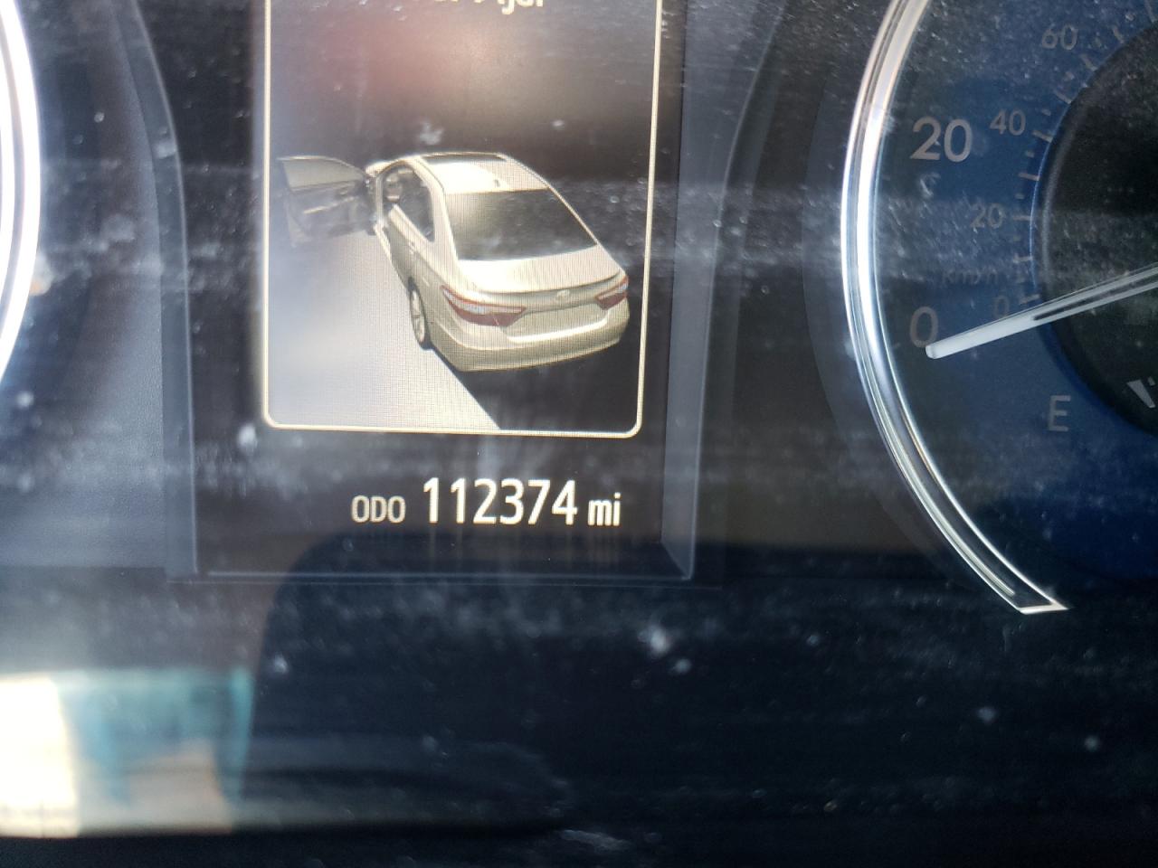 Photo 8 from auction – 2016 TOYOTA CAMRY with VIN 4T1BF1FK5GU585808